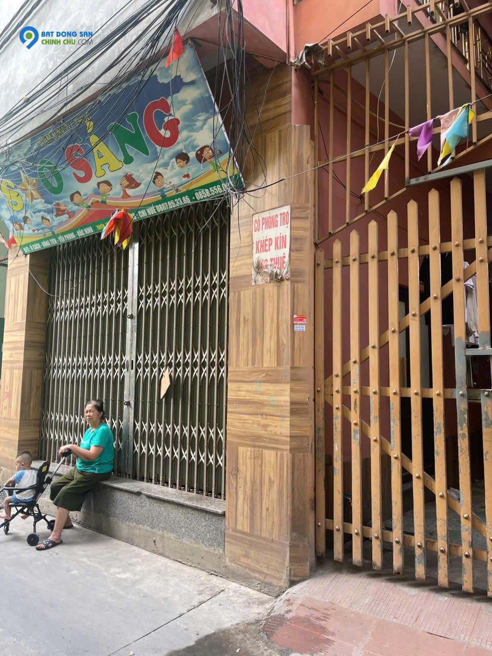 CẦN BÁN GẤP ĐẤT KÈM DÃY PHÒNG TRỌ TẠI CHỢ Ô CÁCH - ĐÔNG TIẾN, YÊN PHONG, BẮC NINH