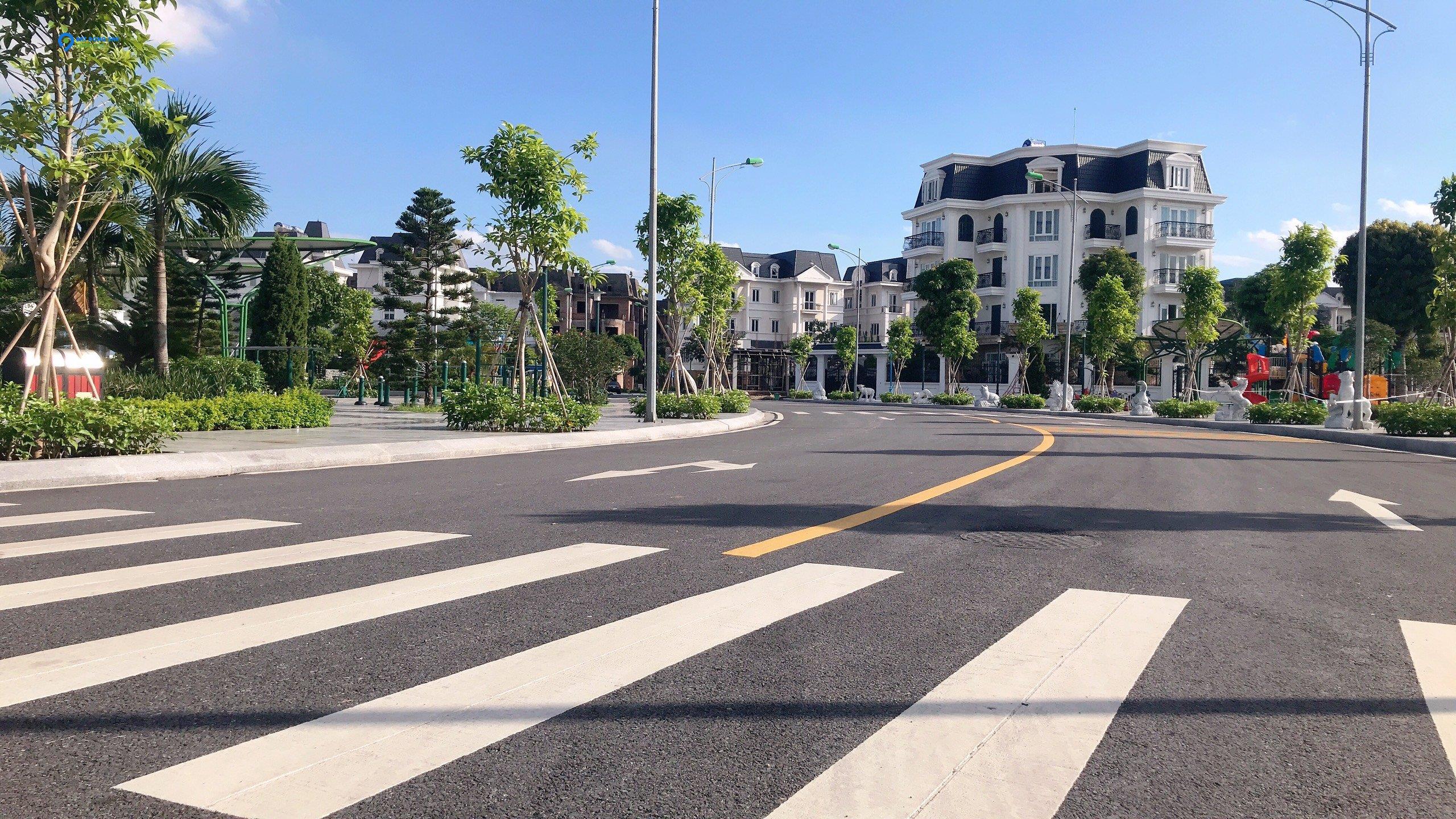 CẦN BÁN NV1 225M2 VIEW VƯỜN HOA TẠI KĐT LIDECO (Sdt liên hệ: 0915458886)