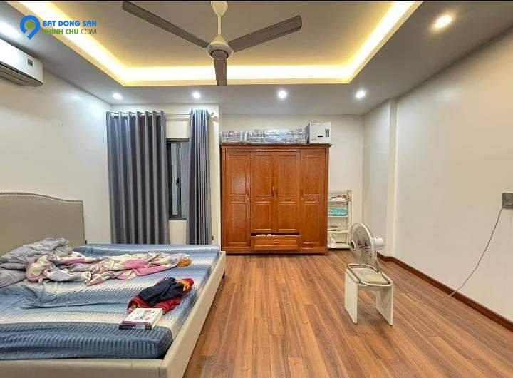 CỰC PHẨM CẦU GIẤY- 50m2, SANG TRỌNG, LONG LANH, Ở VIP, KINH DOANH ĐỈNH – GIÁ 5.95 TỶ