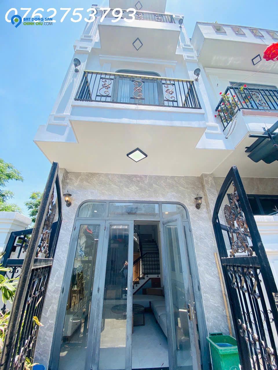 Chính chủ bán nhà 3 tầng Hoà An – Giá 3 tỷ 150, full nội thất, hỗ trợ môi giới 50tr