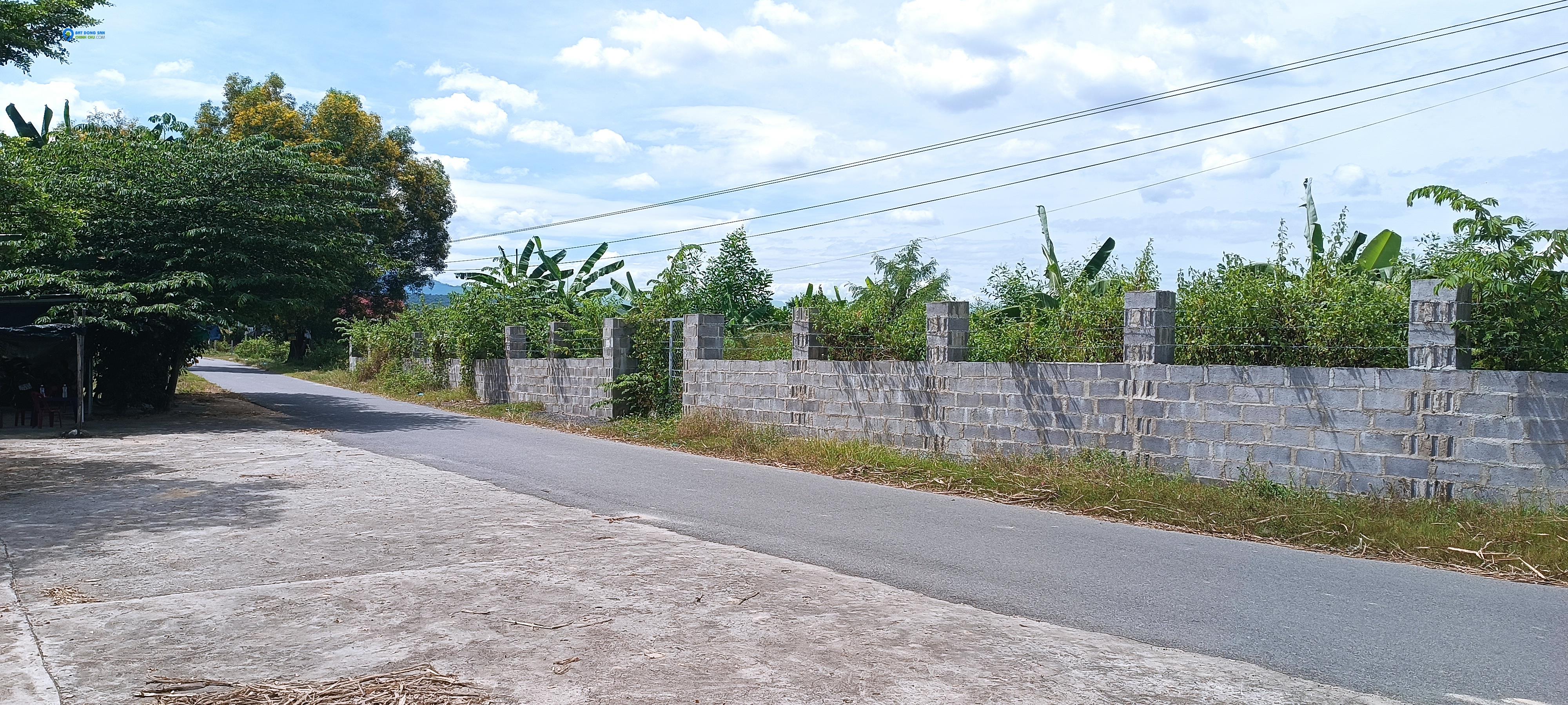 Chủ nhà muốn sang nhượng cắt lỗ lô đất mặt tiền 50m đường đẹp gần thị trấn Diên Khánh Khánh Hòa