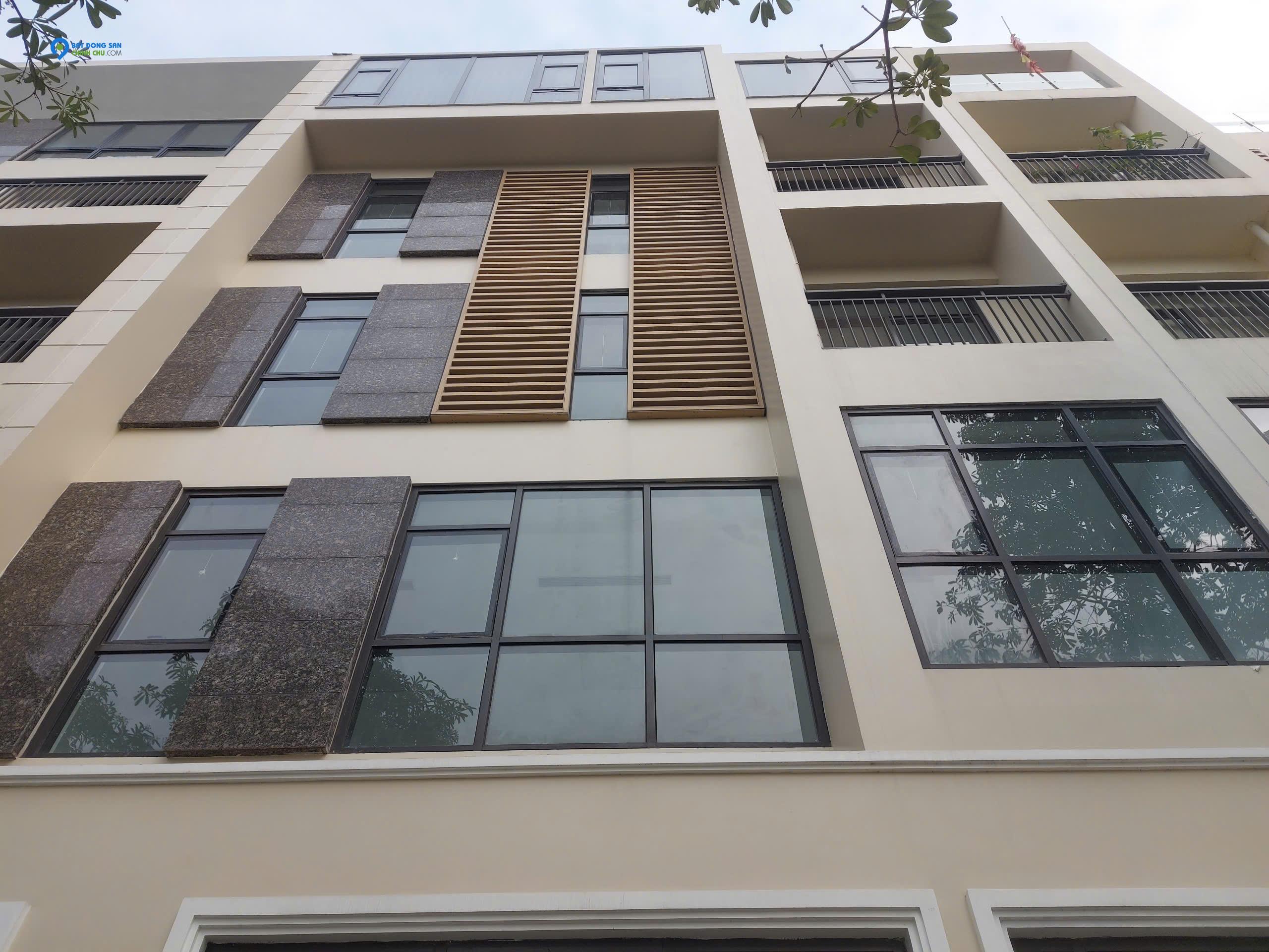 Cho thuê Shophouse StarLake, Ngoại Giao Đoàn, 120m2 x 5 tầng, MT 9m