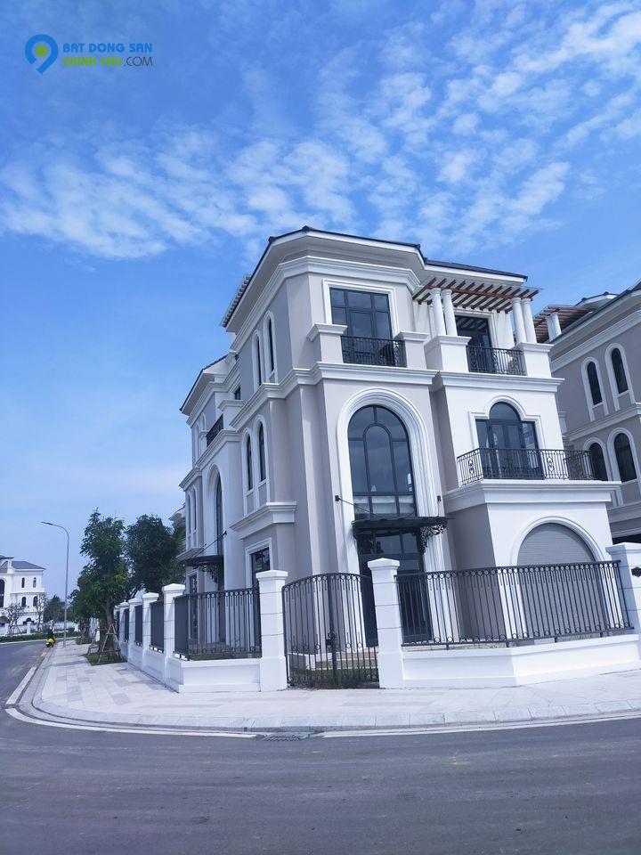 Cho thuê Shophouse Vinhomes Grand Park Quận 9