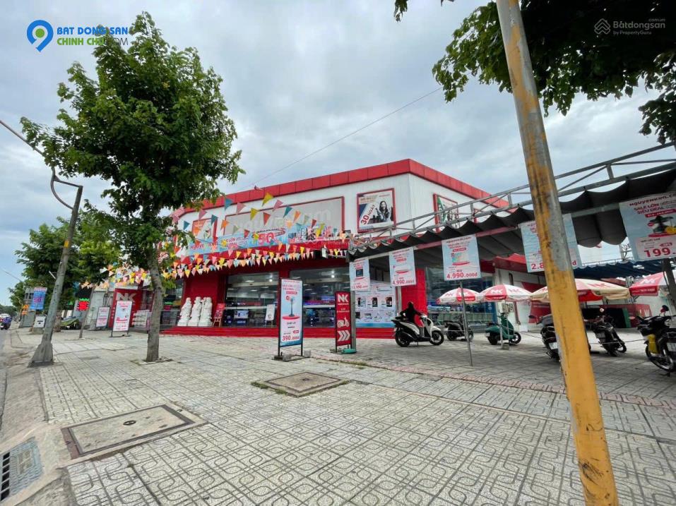Cho thuê nhà 3MT Số 855 Quang Trung, P8, Gò Vấp. DT 40x60m trệt lầu, 5000m2 giá 499 triệu