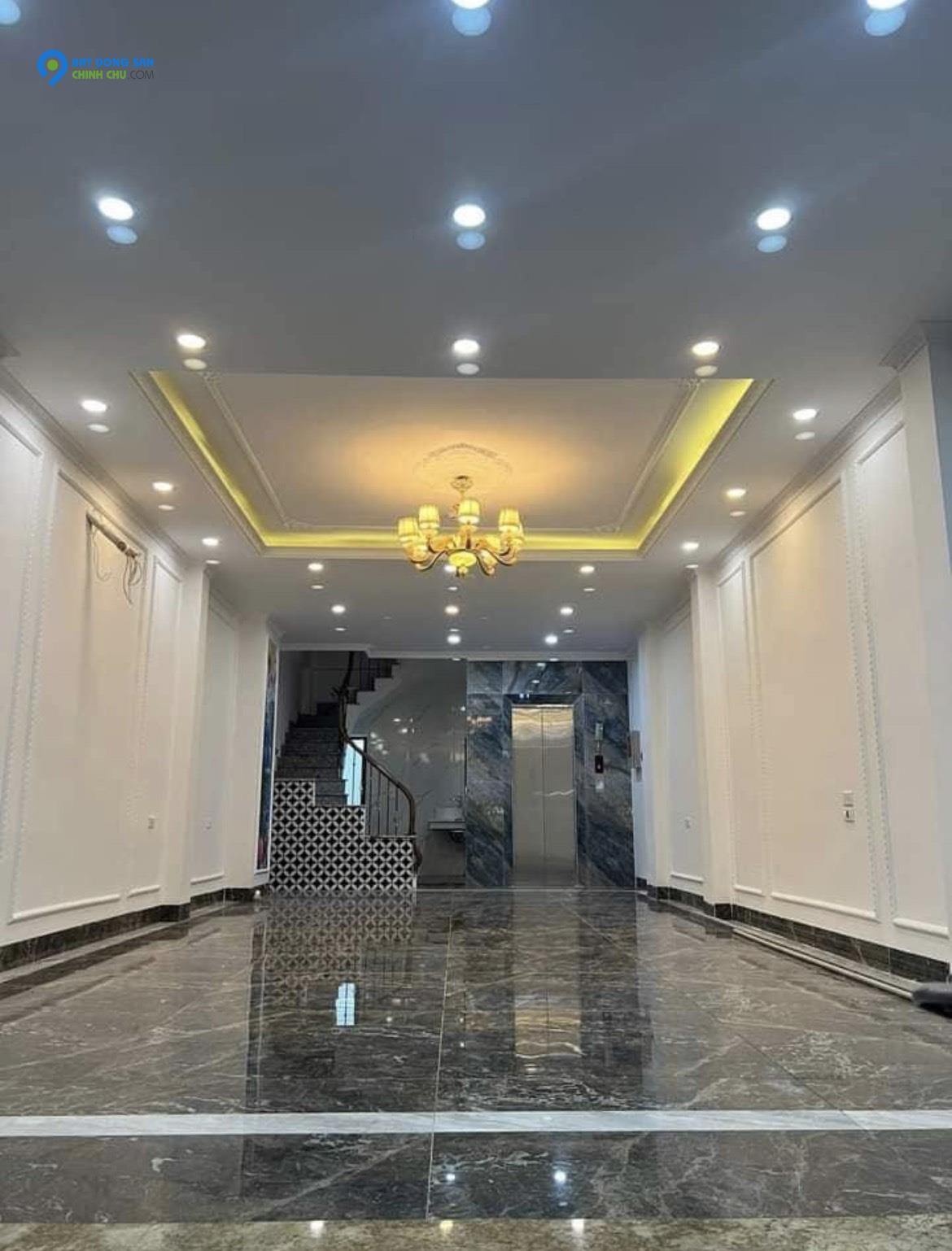 Cho thuê nhà 90m2 MT 4.8m 38triệu/tháng mặt phố Hoàng Thế Thiện Long Biên (1)