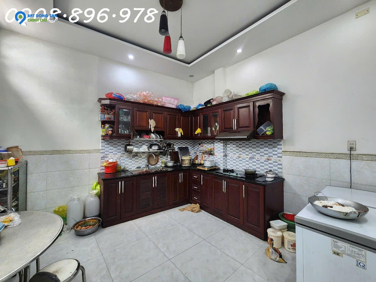 Cơ Hội Vàng! Nhà Phố 4 Tầng 68m², Phạm Thế Hiển, Quận 8 - Chỉ 13 Tỷ!