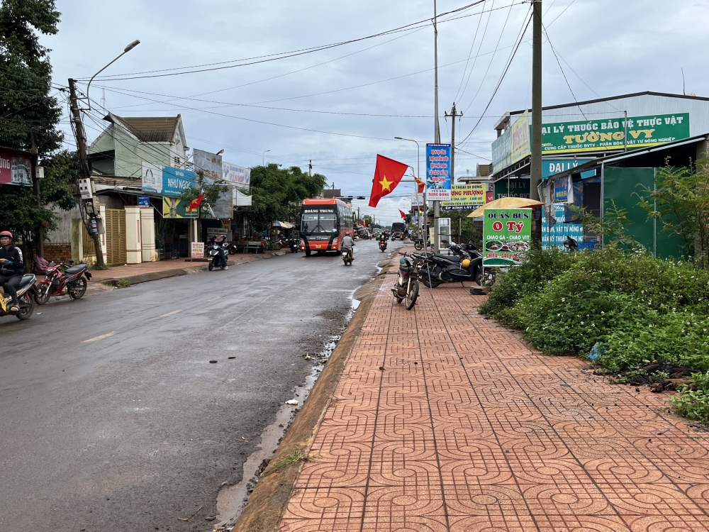 Cực hot, bán nhanh vài nền đất KDC Phú Lộc Đắk Lắk mặt tiền 22m phù hợp an cư, kinh doanh, buôn bán