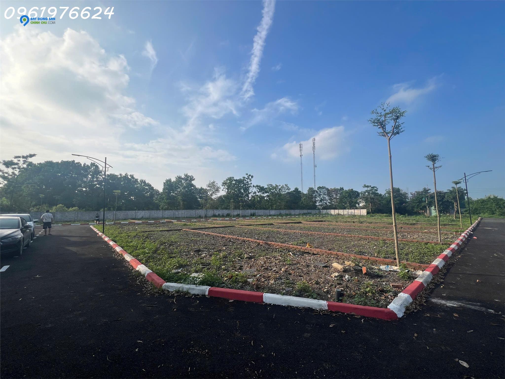 ĐẤT NỀN VAI RÉO, PHÚ CÁT, HOÀ LẠC CHÍNH CHỦ GIÁ RẺ 100M2 , FULL THỔ CƯ, GIÁ RẺ NHẤT THÁNG 6/2025