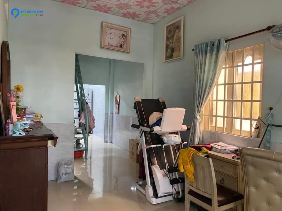 ĐỐI DIỆN CỔNG KHU CHẾ XUẤT LINH TRUNG 2 - BA BƯỚC RA MẶT TIỀN - XE BEN NGỦ TRONG NHÀ - NGANG 7M - XÂY NHÀ TRỌ, CĂN HỘ DỊCH VỤ VÔ ĐỐI