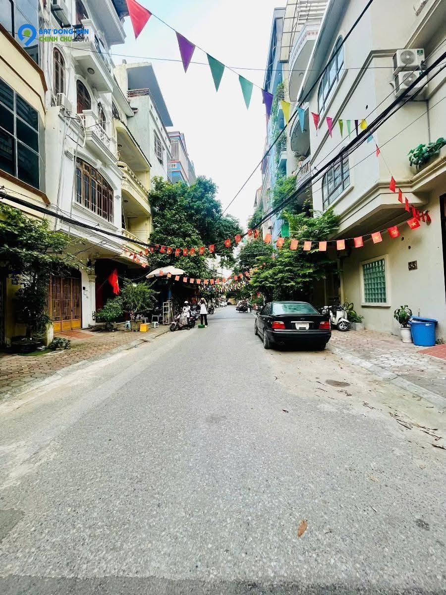 Đầu tư! Phân lô Phạm Tuấn Tài, vỉa hè ô tô tránh, ngõ thông tứ tung, mặt tiền khủng 6m, kd đỉnh