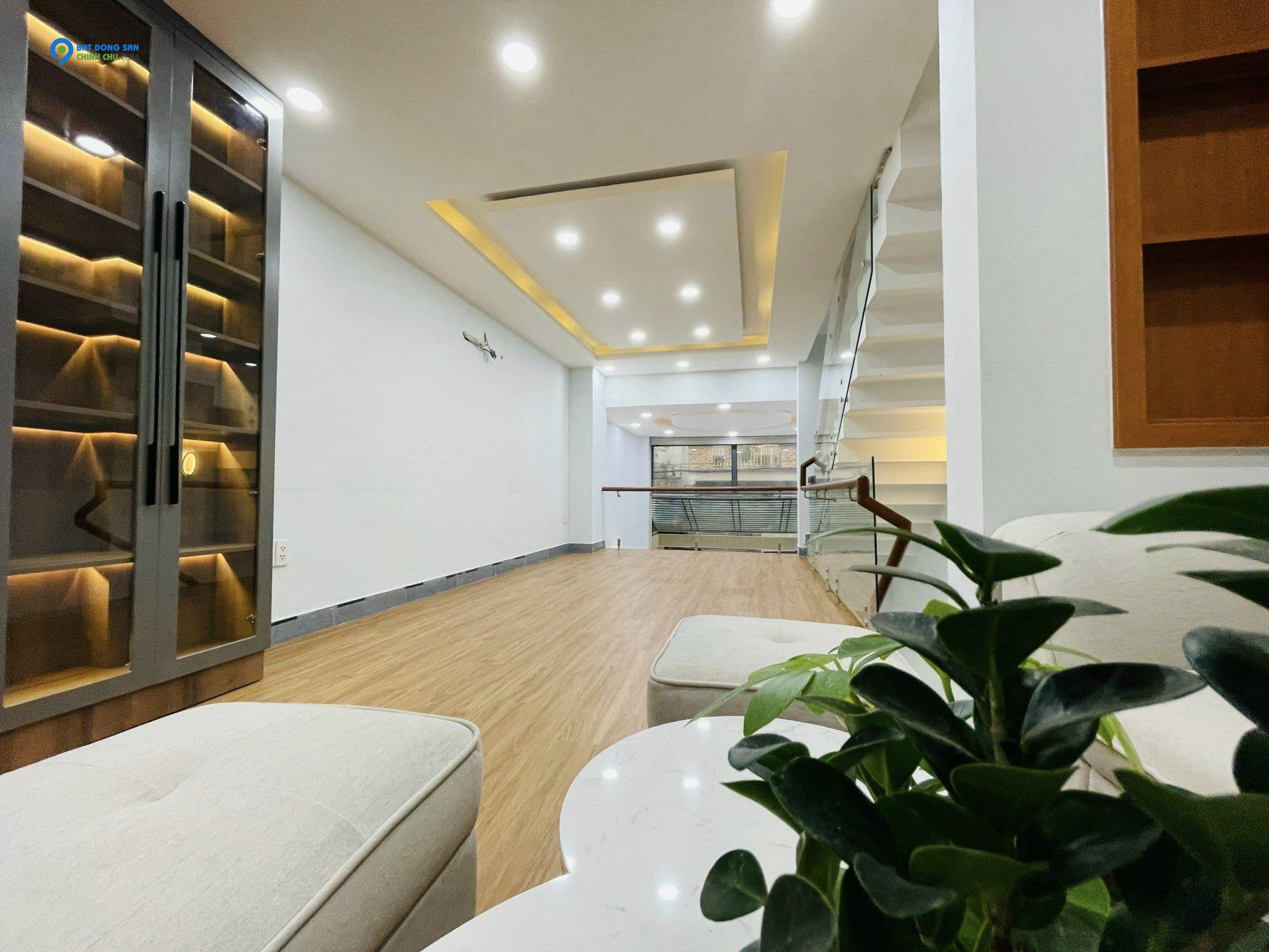 HẺM XE HƠI, NHÀ ĐẸP, 62M2, 7.7 TỶ, QUANG TRUNG