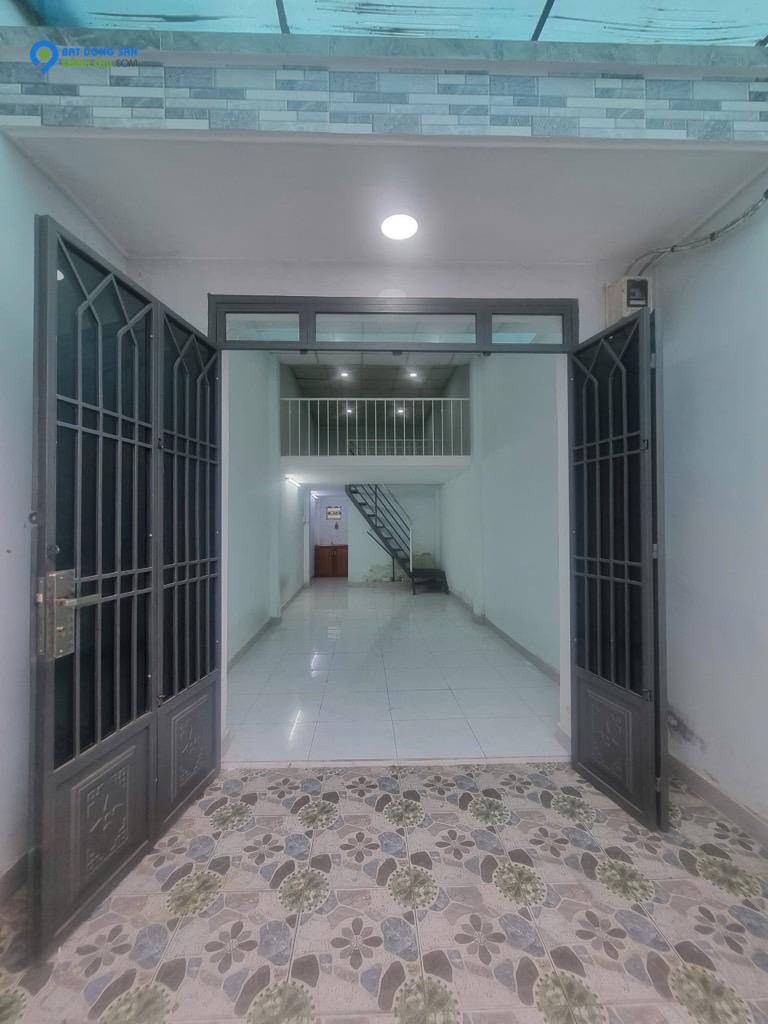 HẺM XE HƠI THẲNG MỘT TRỤC PHAN VĂN HÙM  - ~ 35m2 - 2 TẦNG - NGAY TRUNG TÂM ẨM THỰC SONG HÀNH -  GIÁ 2.930 TỶ