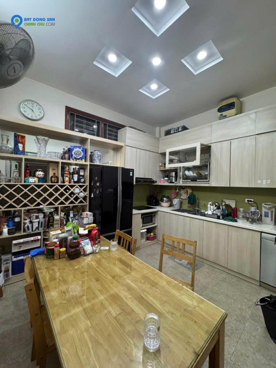 HÓT BÁN NHÀ - HAI THOÁNG , FULL NỘI THẤT , GẦM PHỐ , KINH DOANH TỐT , 51M2 * 4T