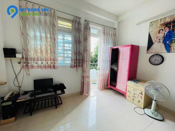 NGAY CV GIA ĐỊNH - 4 TẦNG NGANG 4M - 44M2 - 5 PHÒNG NGỦ CHỈ 5 .5 TỶ TL