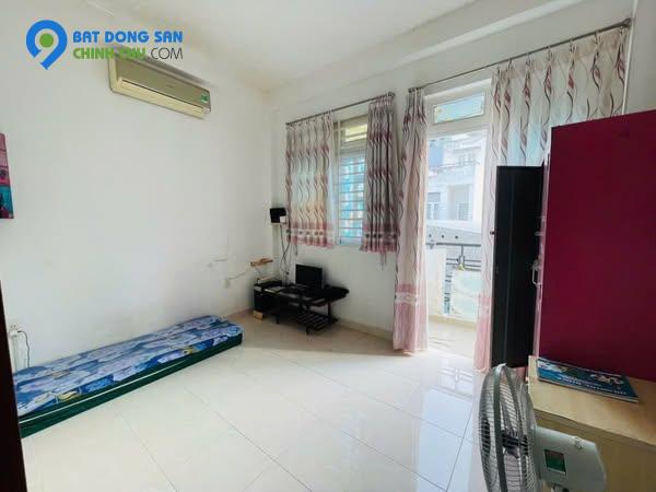 NGAY CV GIA ĐỊNH - 4 TẦNG NGANG 4M - 44M2 - 5 PHÒNG NGỦ CHỈ 5 .5 TỶ TL