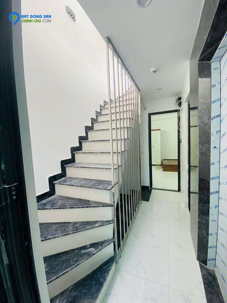 NHÀ 6 TẦNG – GẦN KĐT CIPUTRA – VÀO Ở NGAY