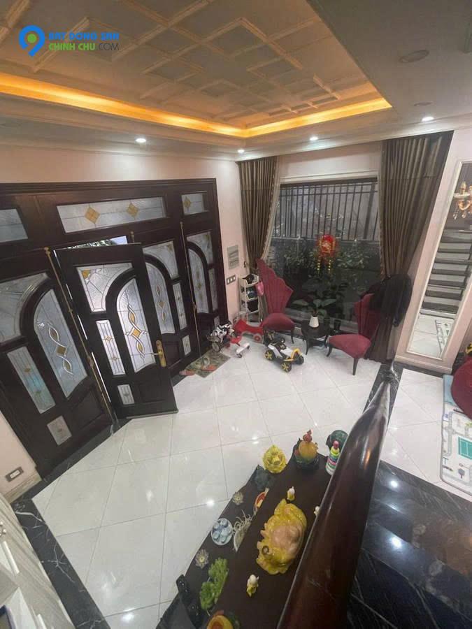 NHÀ ĐẸP NHƯ BIỆT THỰ- KHU CÁN BỘ CA CẤP- THANG MÁY NHẬP KHẨU Giải Phóng 57m2 X 5 Tầng ,Mặt Tiền 5.6m  26.5 tỷ Thanh Xuân Hà Nội