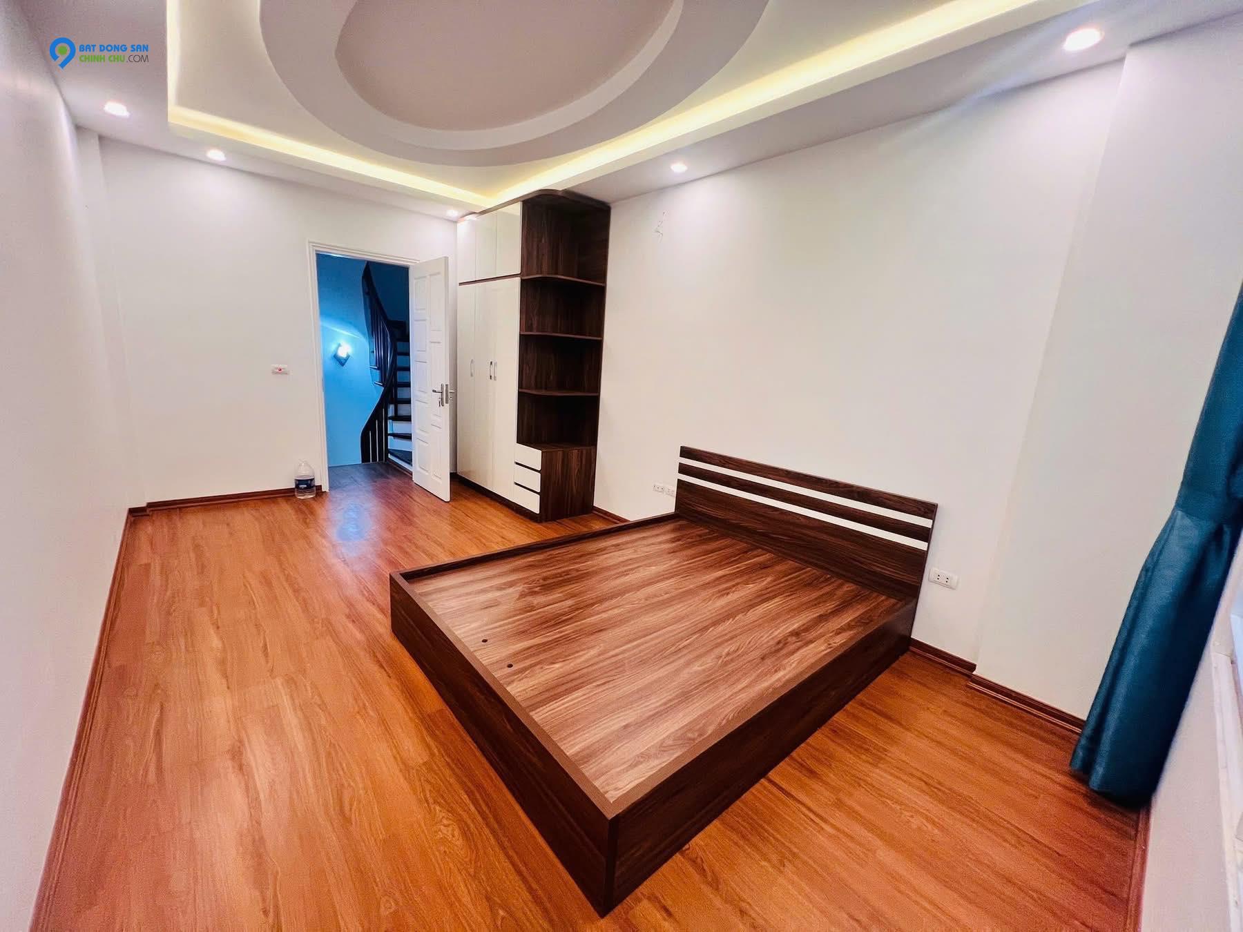NHÀ ĐẸP Ở LUÔN TRẦN QUỐC VƯỢNG  - THOÁNG TRƯỚC SAU - NGÕ 3 GÁC PHÓNG - GẦN PHỐ - NỘI THẤT XỊN - TẶNG FULL NỘI THẤT.