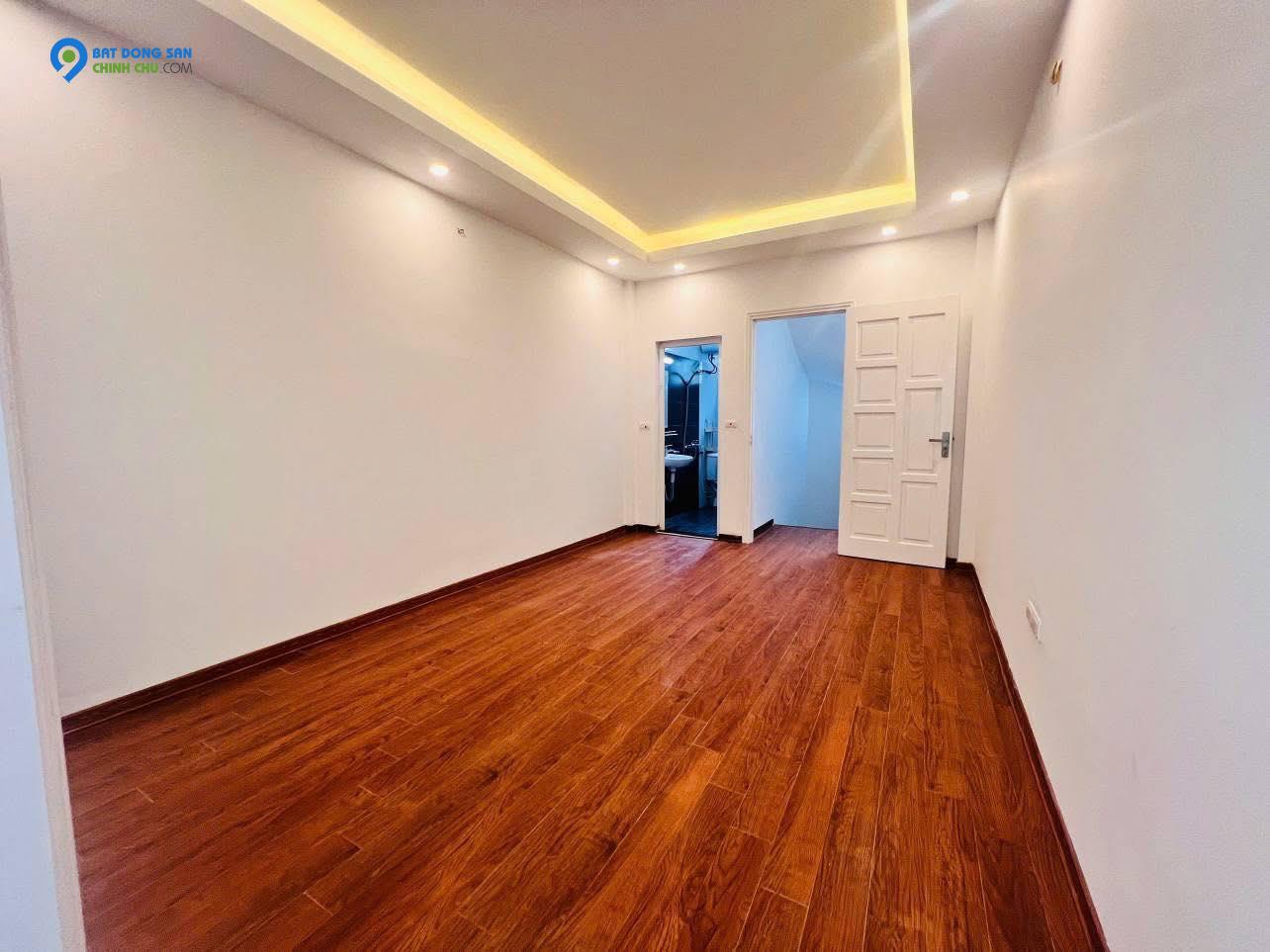 NHÀ ĐẸP Ở LUÔN TRẦN QUỐC VƯỢNG  - THOÁNG TRƯỚC SAU - NGÕ 3 GÁC PHÓNG - GẦN PHỐ - NỘI THẤT XỊN - TẶNG FULL NỘI THẤT.