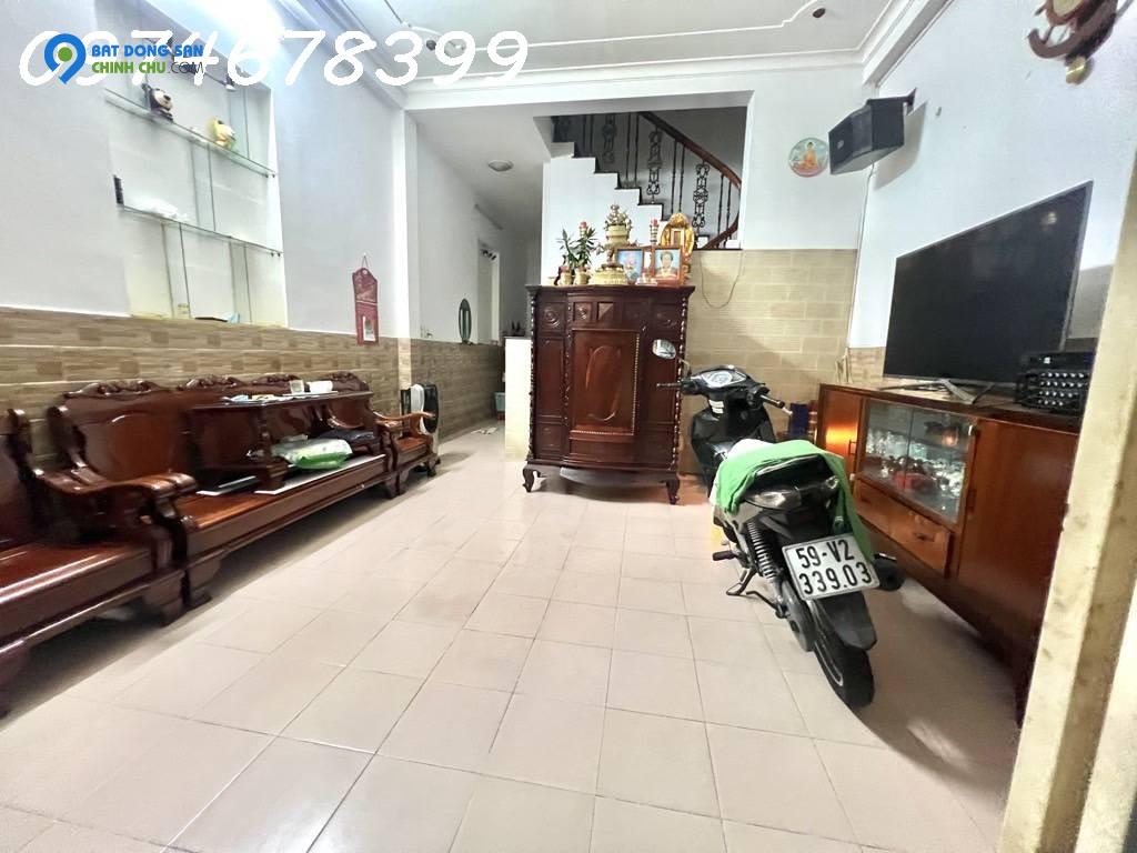 NHÀ GÒ VẤP B.Á.N - DIỆN TÍCH LỚN - HIẾM - PHÙ HỢP XÂY CHDV, BUILDING, BIỆT THỰ.