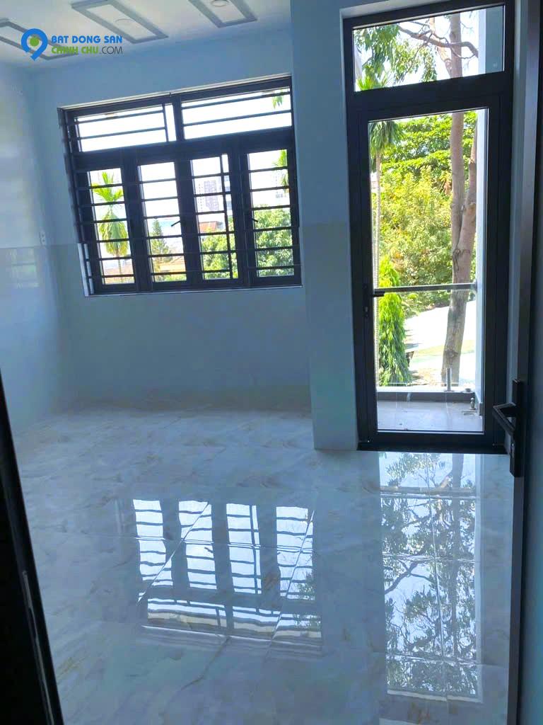 NHÀ HXH - Cư Xá Phú Lâm B Q6 - 2 Lầu - 4.2x25m Full Công Năng - Khu Ẩm Thực, Lề Đường, Đậu Ôtô Trong Nhà - Tặng Nội Thất Cơ Bản - Giá 13.3 Tỷ (TL)