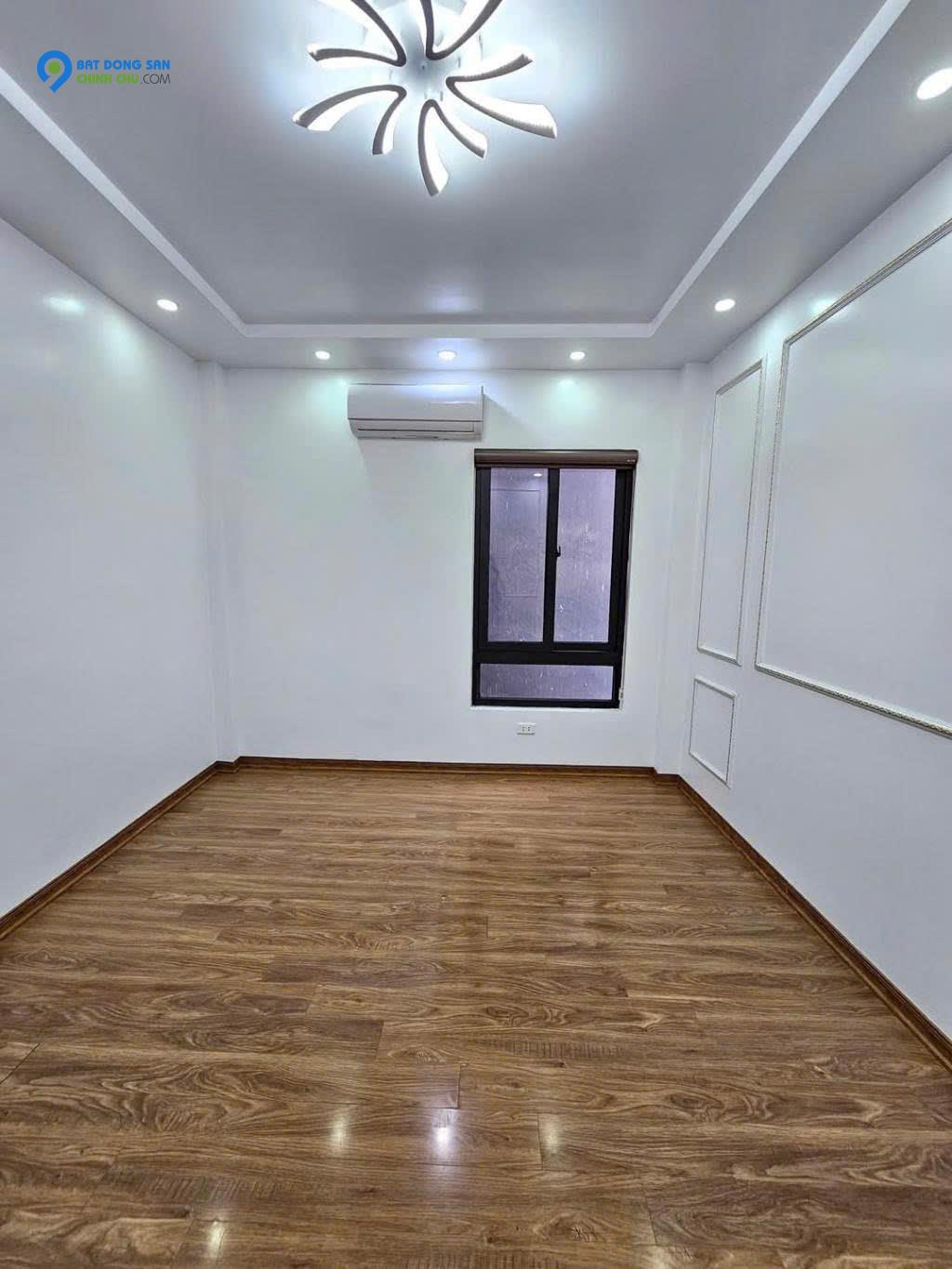 NHÀ LÊ ĐỨC THỌ – 40M2 X 5 TẦNG – NGÕ Ô TÔ – 7 TỶ