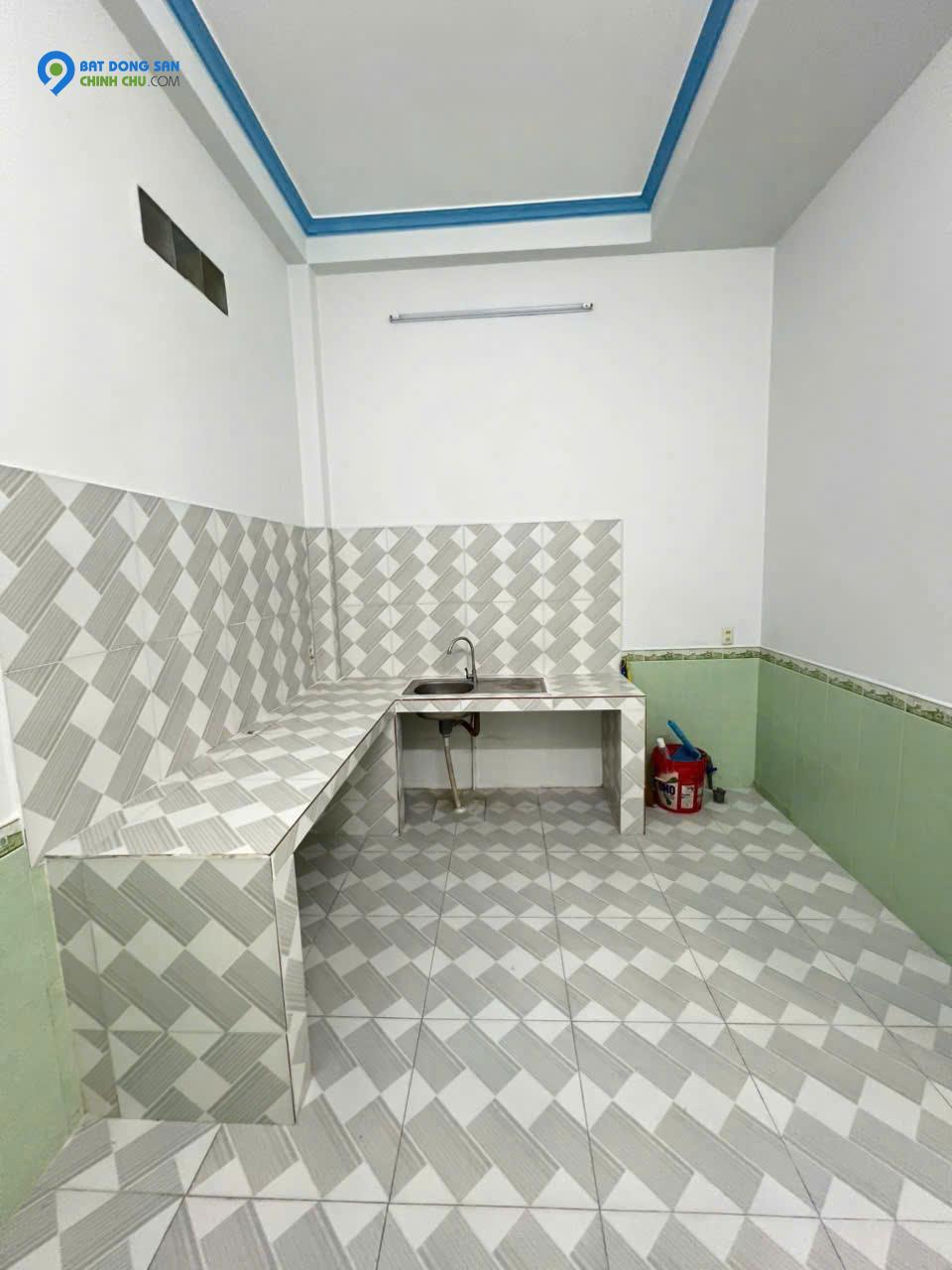 Nhà 8 triệu 4 phòng ngủ gần Chợ An Khánh