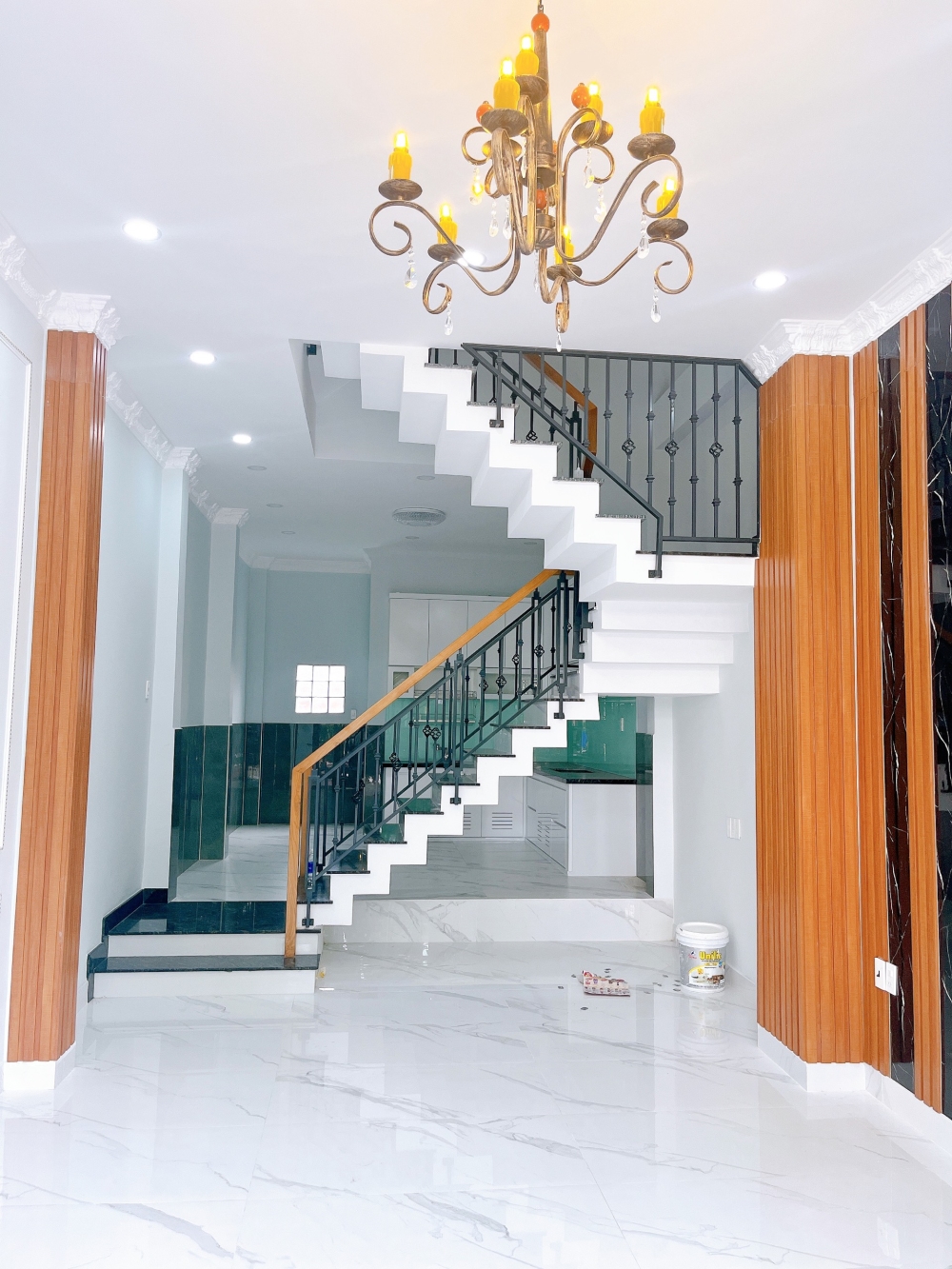 Nhà Bán Đường 10m, Nguyễn Cửu Đàm, P Tân Sơn Nhì, Q Tân Phú. Nhà mới giá 9,3 tỷ tặng nội thất.