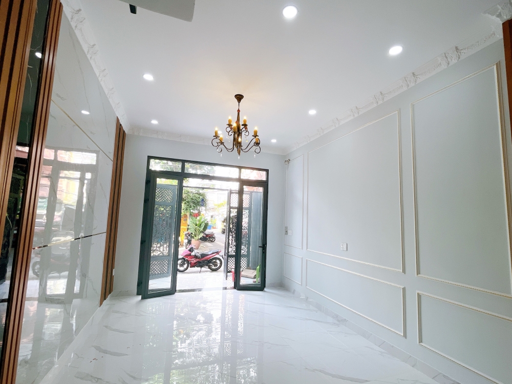 Nhà Bán Đường 10m, Nguyễn Cửu Đàm, P Tân Sơn Nhì, Q Tân Phú. Nhà mới giá 9,3 tỷ tặng nội thất.