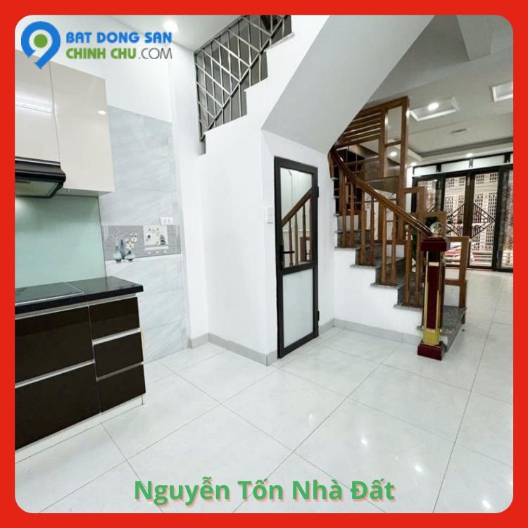 Nhà Đẹp Ở ĐỊNH CÔNG THƯỢNG, Lô Góc, TẶNG NỘI THẤT - DT 33m2 x 5T x 6,39 Tỷ LH 082.996.828