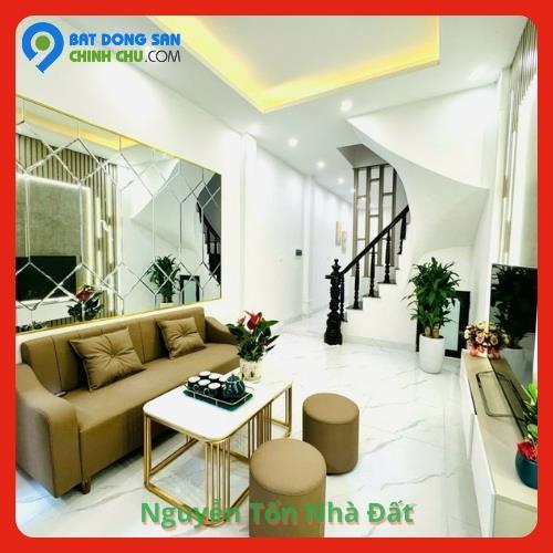 Nhà Đẹp Ven HỒ HẠ ĐÌNH, Thanh Xuân, Mặt Ngõ 33 m2 x 4 TẦNG x 6,15 Tỷ, LH 082.996.8289