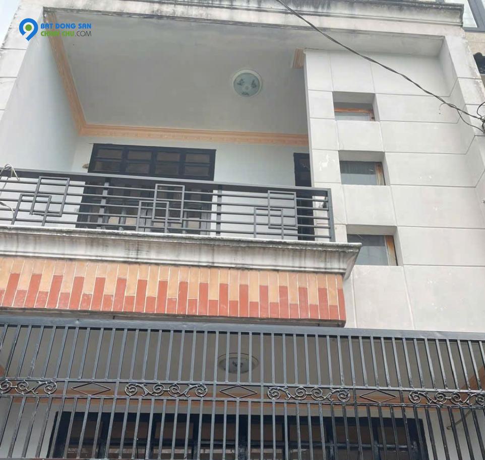 Nhà bán Nguyễn Ảnh Thủ DT 4x10 m2 , giá  3.3 tỷ phường Hiệp Thành Quận 12