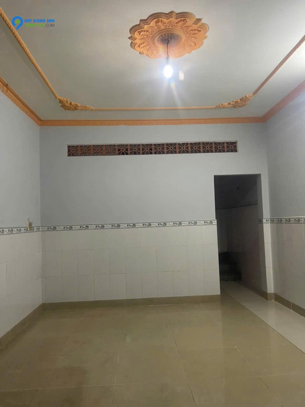 Nhà bán Nguyễn Ảnh Thủ DT 4x10 m2 , giá  3.3 tỷ phường Hiệp Thành Quận 12