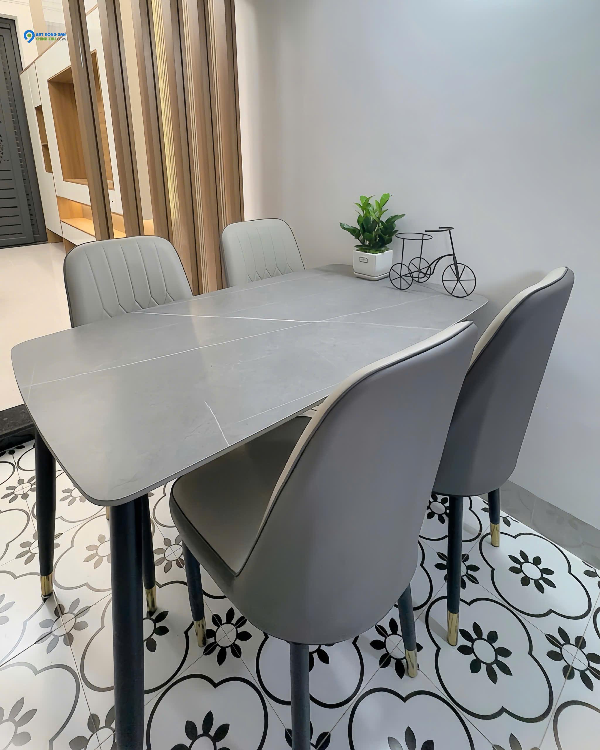 Nhà đẹp hai mặt ngõ Tôn Đức Thắng, 30m2, 6.1 tỷ, nhà xây tâm huyết, thiết kế hiện đại, khu vực trung tâm nhiều tiện tích.