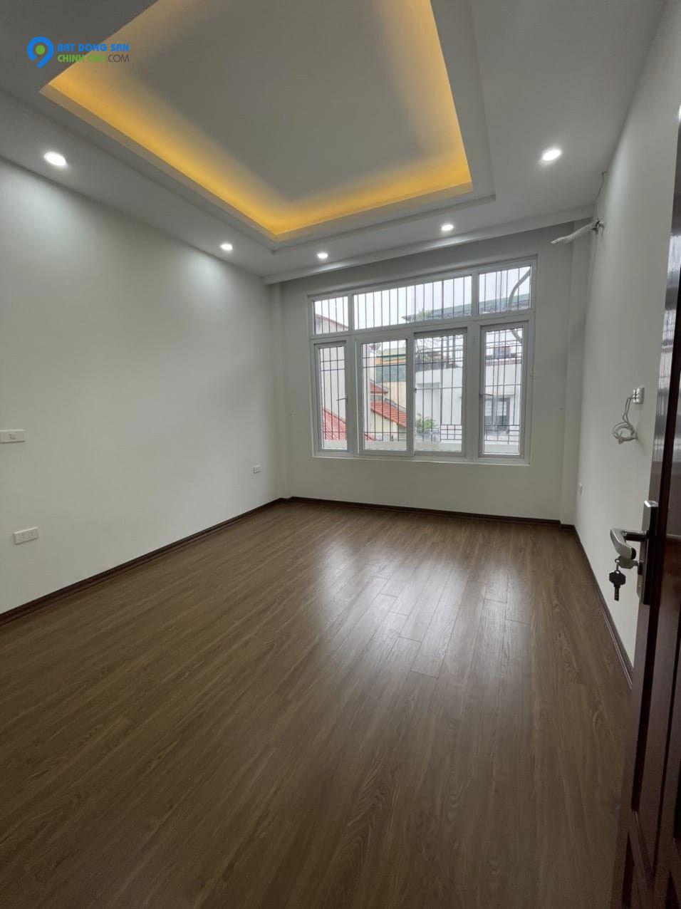 Nhà mặt phố Doãn Kế Thiện 50m² - 6 tầng, làm văn phòng, cửa hàng, kinh doanh sầm uất - ô tô dừng đỗ. Giá 16.3 tỷ.