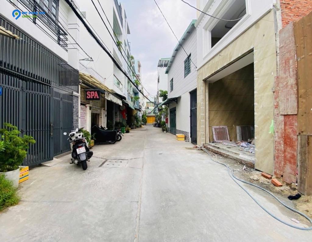 Nhà mới 100% – 5 tầng lô góc Tân Quý – Gần AEON, khu dân trí cao, sổ nở hậu