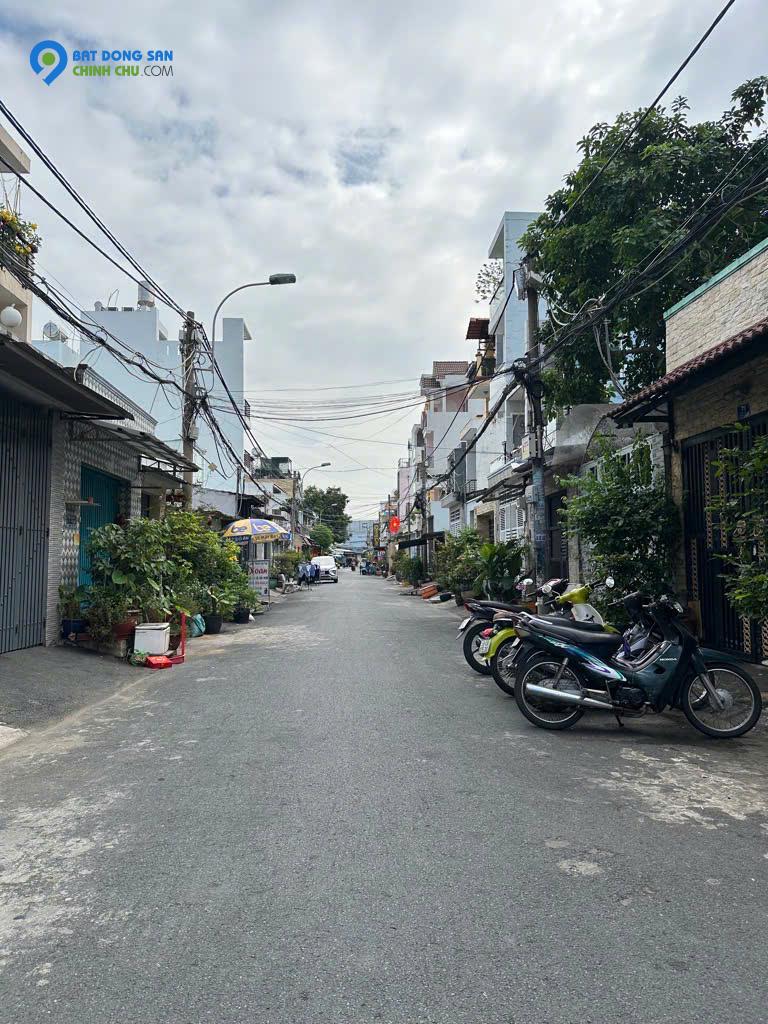 QUẬN 7 - PHƯỜNG TÂN KIỂNG. 240m2 - 7 PHÒNG - DÒNG TIỀN KHỦNG - NHỈNH 10T