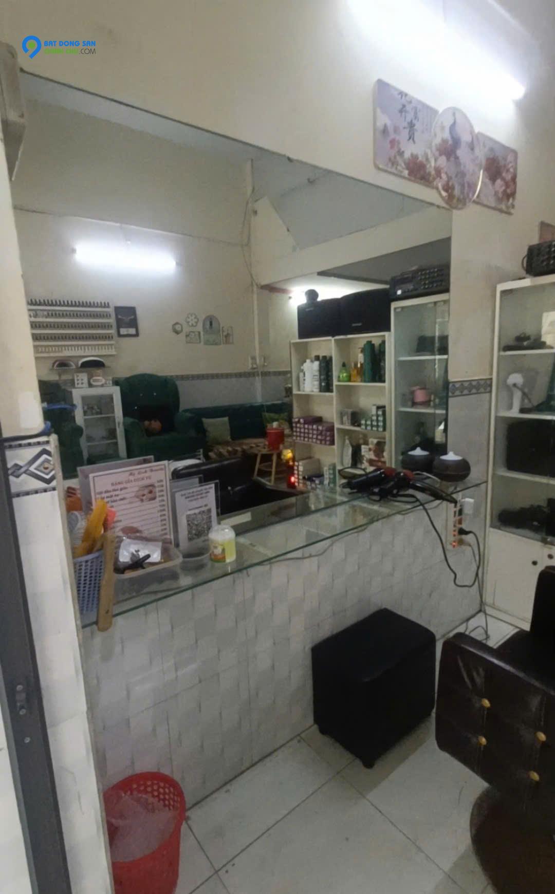 SANG TIỆM TÓC – MẶT BẰNG ĐẸP GIÁ RẺ – BÌNH HƯNG HÒA B, Q. Bình Tân, TP.HCM