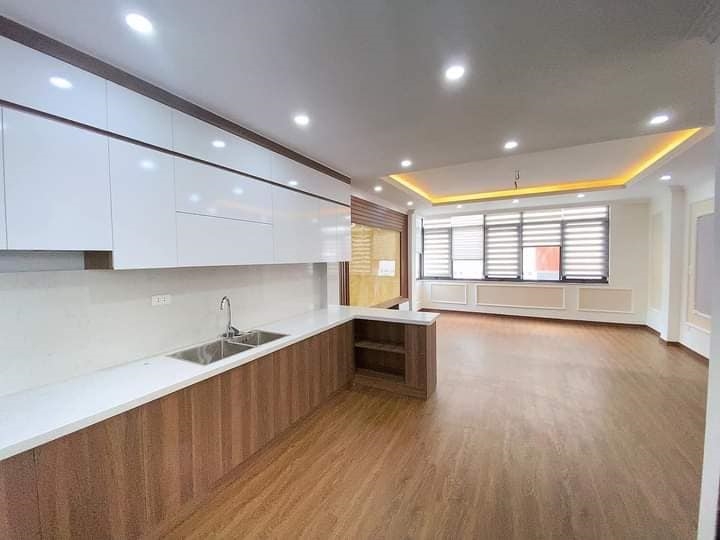 SIÊU PHẨM LÁNG HẠ 58M2 - Ô TÔ VÀO - THANG MÁY- NHÀ MỚI – GIÁ 12.5 TỶ- LIÊN HỆ 0973162828