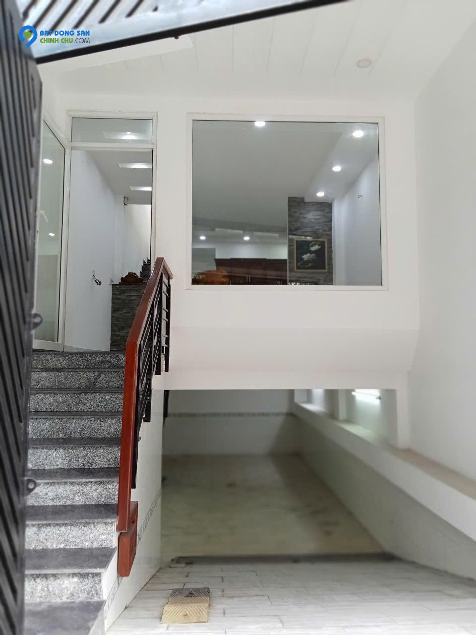 SIÊU PHẨM NHÀ ĐẸP – CÓ TẦNG HẦM ĐỂ XE-HẺM XE HƠI 6M – Q12, CHỈ 5 TỶ 5