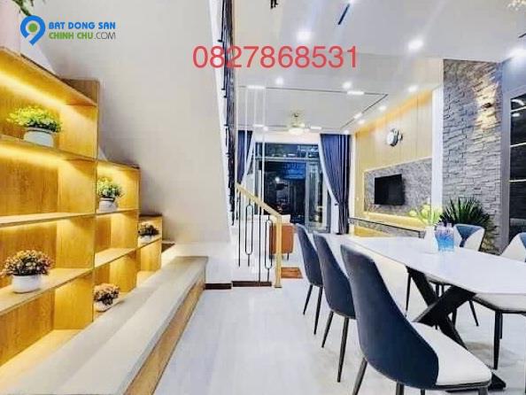 SIÊU PHẨM Ô TÔ - KD - NHÀ ĐẸP- 40M2 -5T – 10.3 TỶ CẦU GIẤY