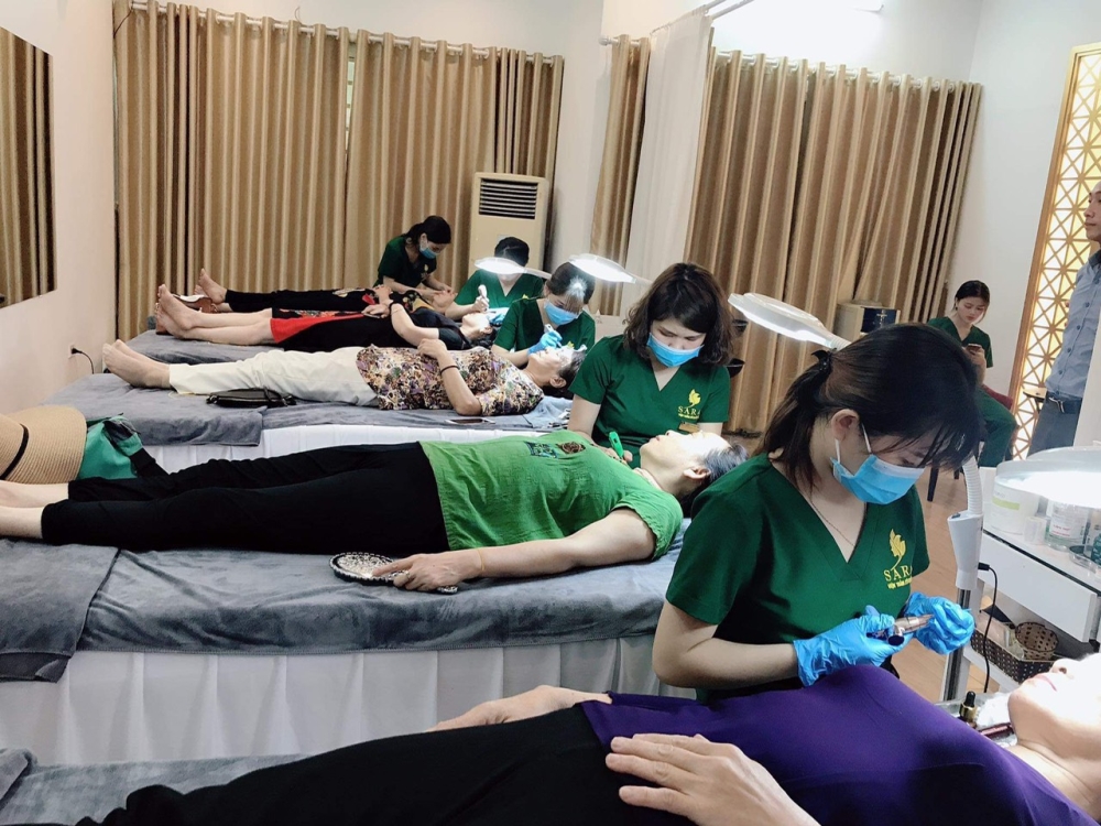 Sang Nhượng Spa - Viện Thẩm Mỹ mặt bằng đẹp hiếm có tại Hoàng Quốc Việt, Hà Nội.