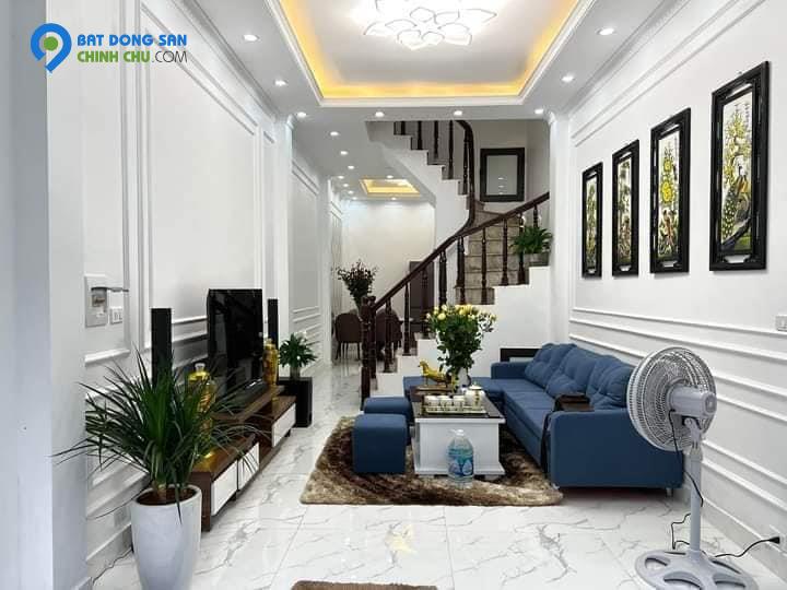 THÁI HÀ – 45M2 –  5 TỶ - 3 GÁC PHÓNG – 4 TẦNG 5 NGỦ.