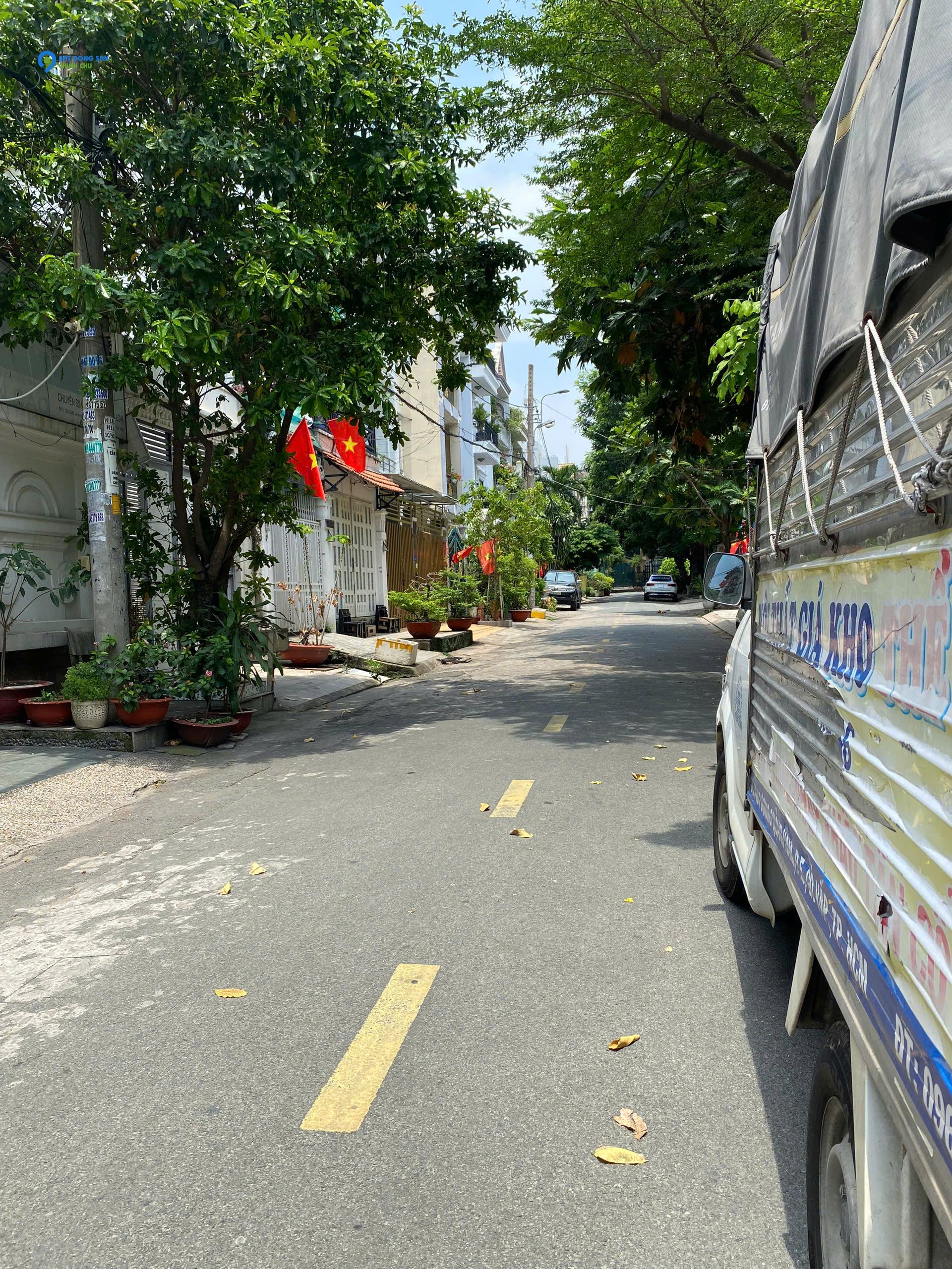TOÀ NHÀ 7 TẦNG CÓ HẦM PHẠM HUY THÔNG, BAO GỒM 16 PHÒNG CHO THUÊ.