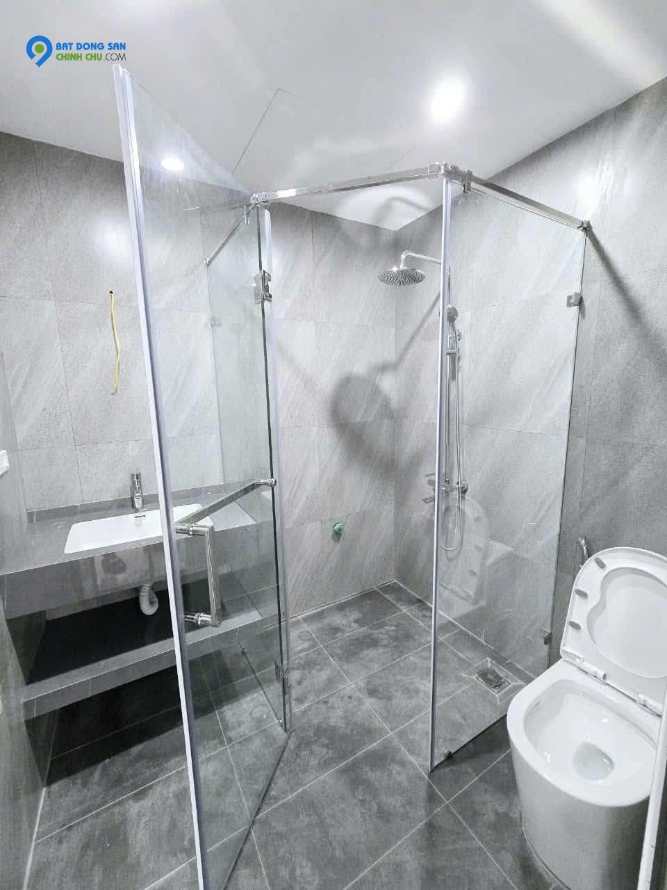 TOÀ VĂN PHÒNG KẾT HỢP NHÀ Ở ĐỈNH CAO CẦU GIẤY - GARA 2 Ô TÔ - 10M RA PHỐ - KINH DOANH - NGÕ THÔNG - PHÂN LÔ VIP - KHU HIẾM NHÀ BÁN