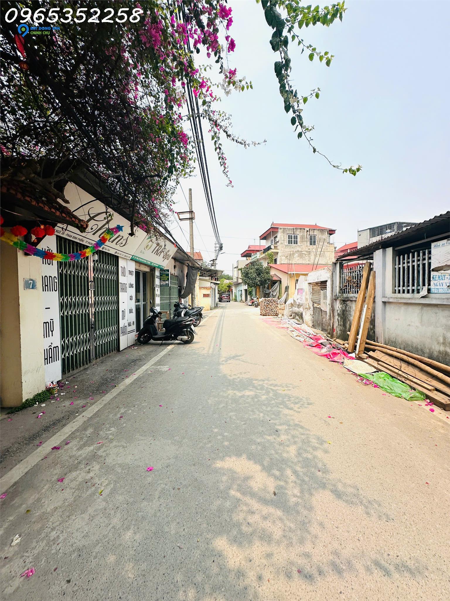 Tôi Chính Chủ Cần Nhượng Nhanh  Đất Mặt Đường Ngã Ba - Đan Phượng Kinh Doanh Ngày Đêm - Diện Tích 41m - Mặt tiền Lớn 5.1m