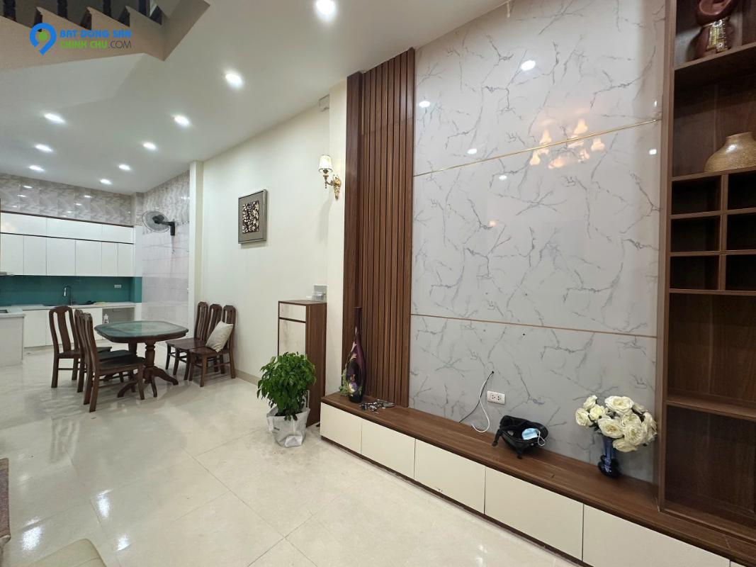 VỊ TRÍ ĐẮC ĐỊA QUẬN HOÀNG MAI - 45M2 - 7.6 TỶ - 15M RA MẶT PHỐ - NGÕ RỘNG THOÁNG SÁNG - NHÀ DÂN XÂY CHẮC CHẮN