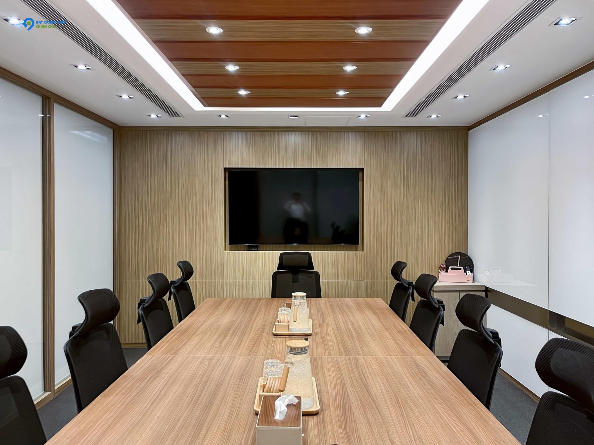 Hoa hậu Cầu Giấy, bán tòa căn góc 8 tầng, 200m2, chỉ 149 tỷ, phố Dịch Vọng Hậu