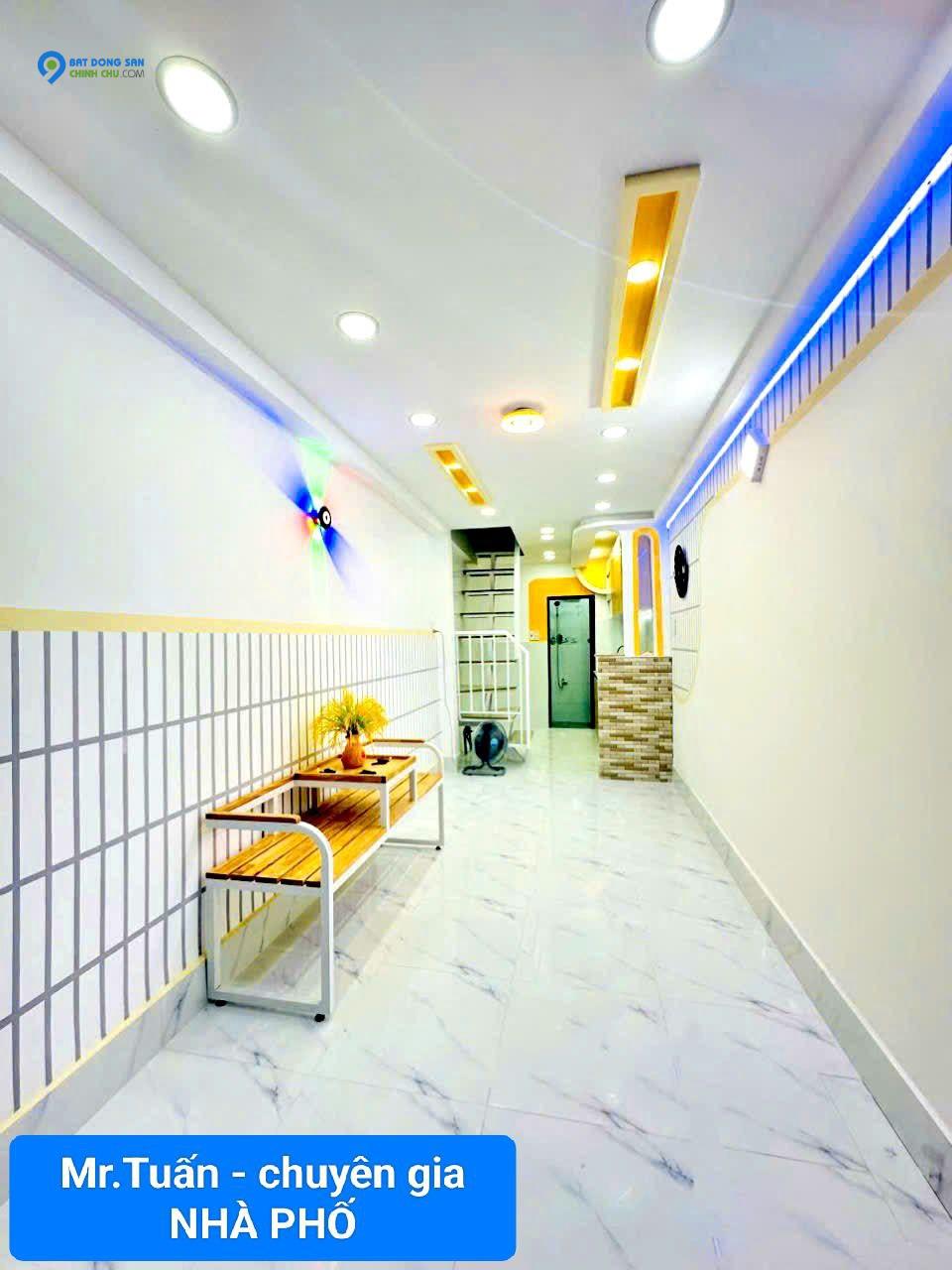🏠 BÁN NHÀ 1 TRỆT 2 LẦU MỚI ĐẸP 100% - CÁCH 1 CĂN RA MT ĐƯỜNG.🚙