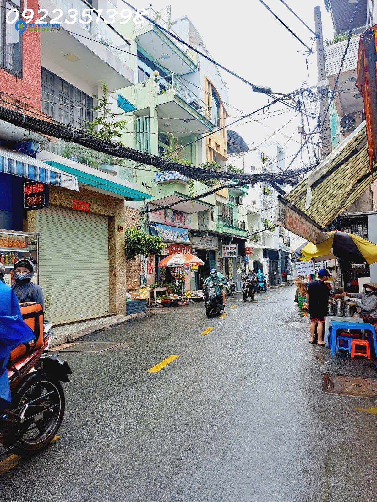 🏠 Bán nhà Đất Thánh, Tân Bình, 53m², nở hậu, giá rẻ 5.35 tỷ 💰